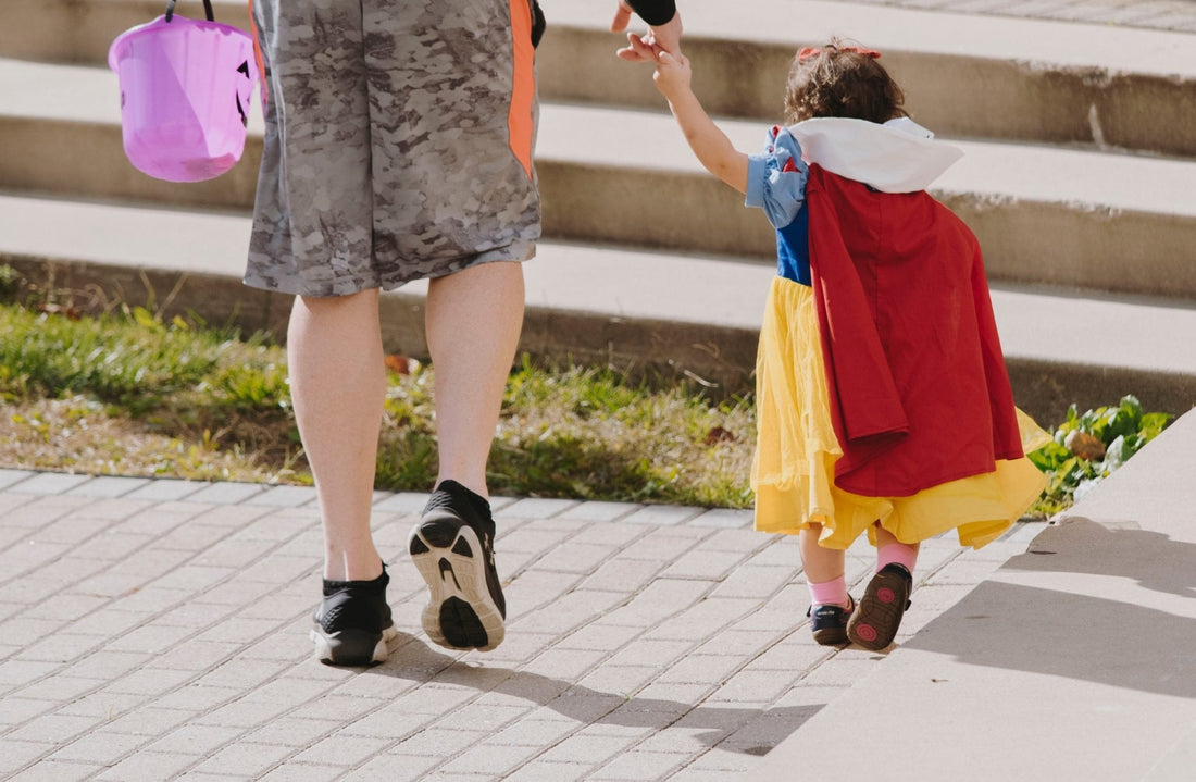 A Guide to Trick or Treating Safely in 2020 - Simpleaf Brands