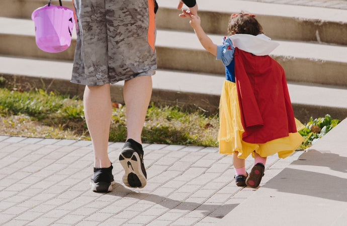 A Guide to Trick or Treating Safely in 2020