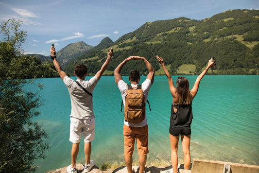 Spring Breakers: Don't Travel Without These Essential Products - Simpleaf Brands